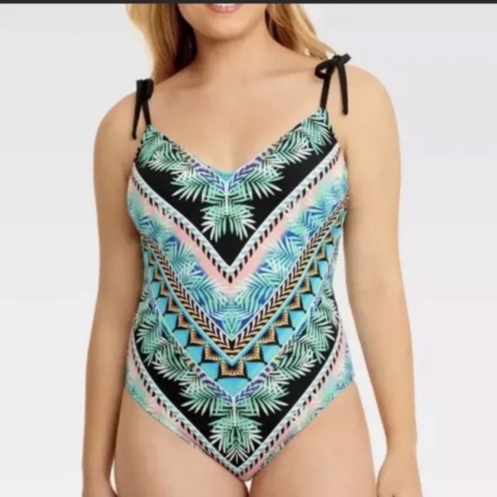 Beach Betty by Miracle Brands Slimming Control One-Piece Swimsuit Women’s LARGE